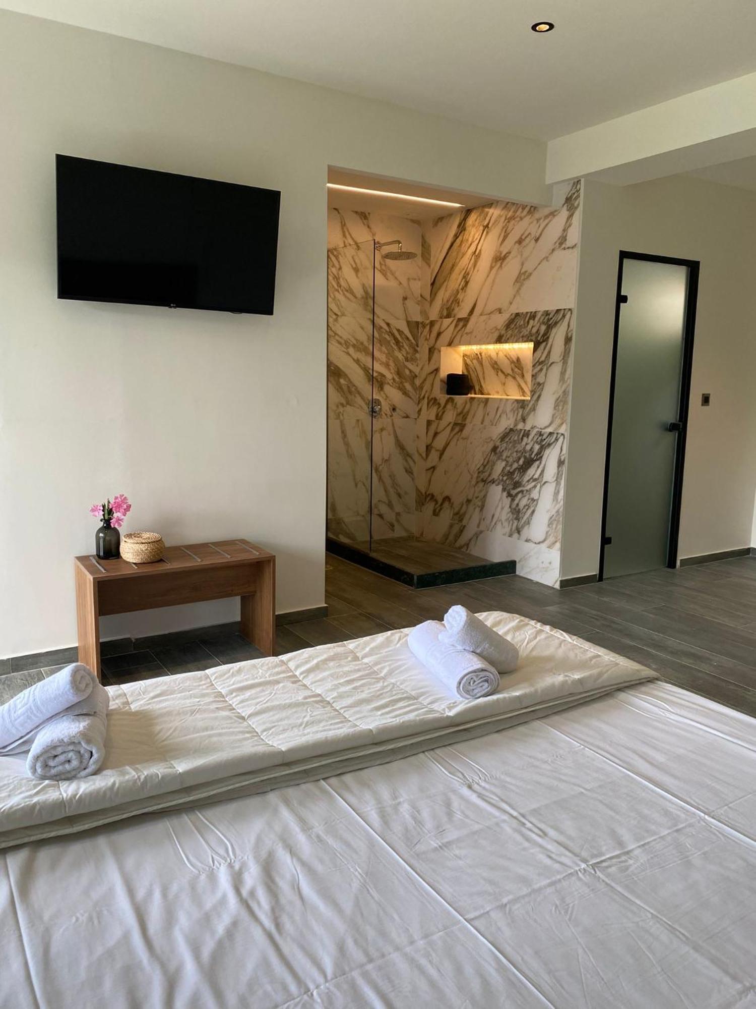 Bellagio Seaside Aparthotel Λιαπάδες Εξωτερικό φωτογραφία